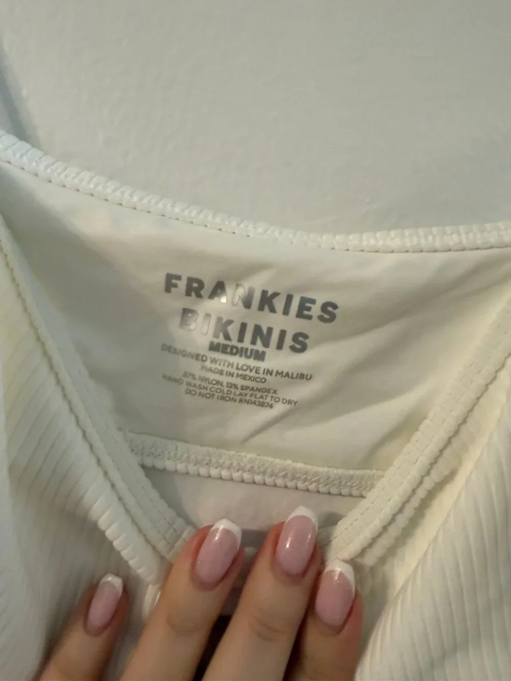 Frankie's Bikinis white ribbed top ONLY! NWT size M medium